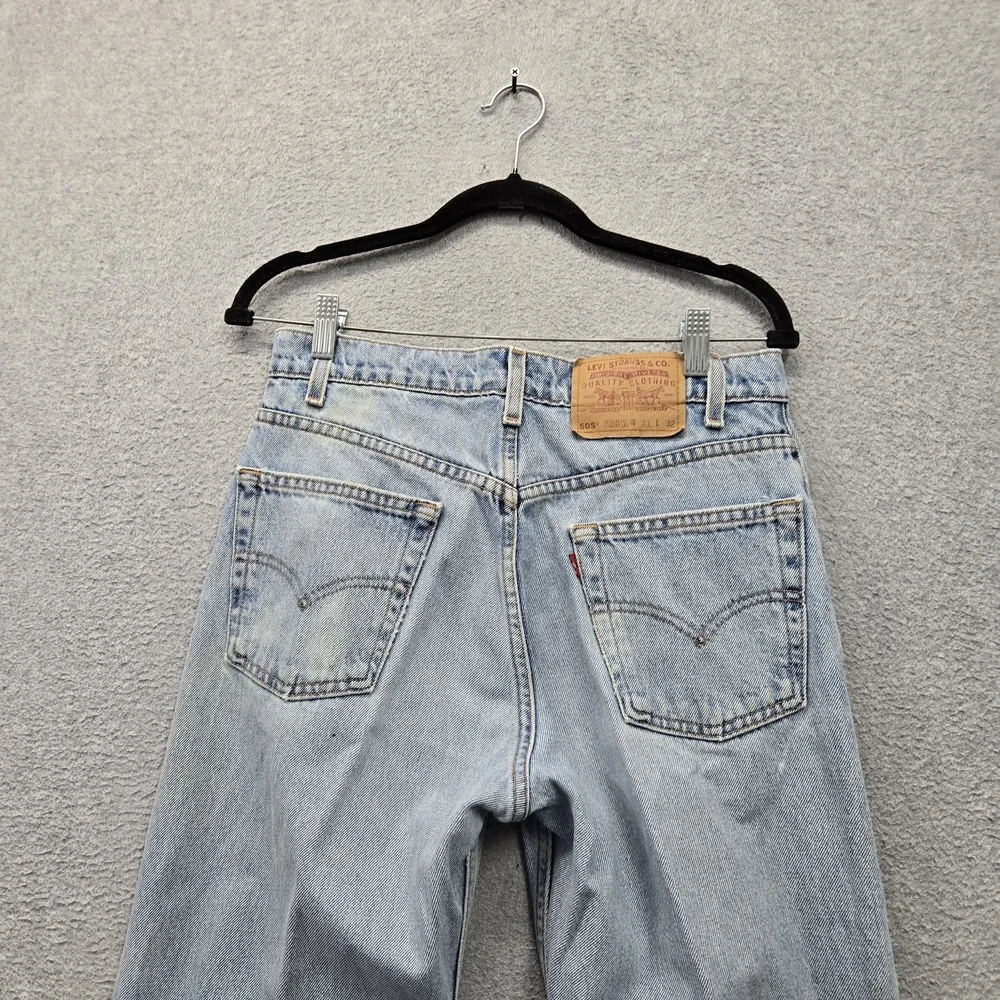 VINTAGE Levi's 505 Men Jeans 31X32 Light Blue Denim Regular Straight READ